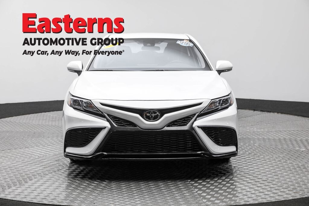 Used 2023 Toyota Camry SE Sedan
