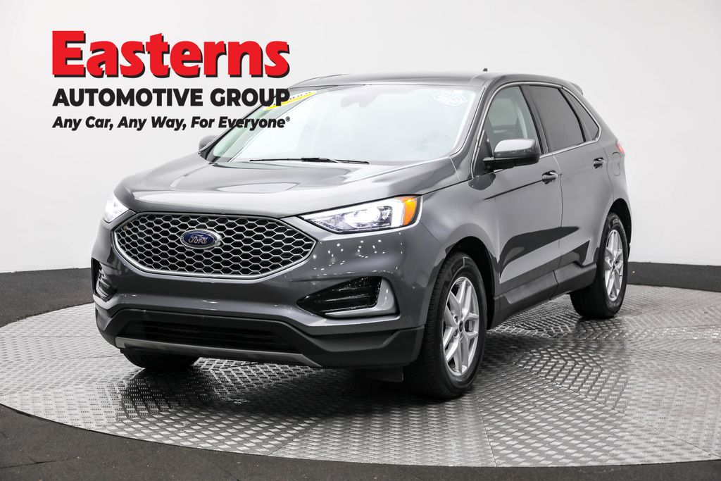 2023 Ford Edge SEL's photo