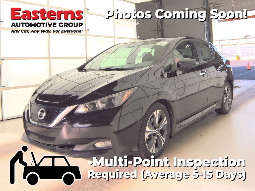 2020 Nissan Leaf SV's photo