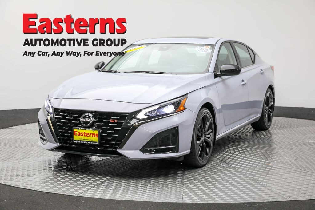 Used 2023 Nissan Altima 2.5 SR Sedan