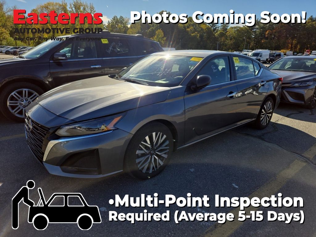 2024 Nissan Altima SV