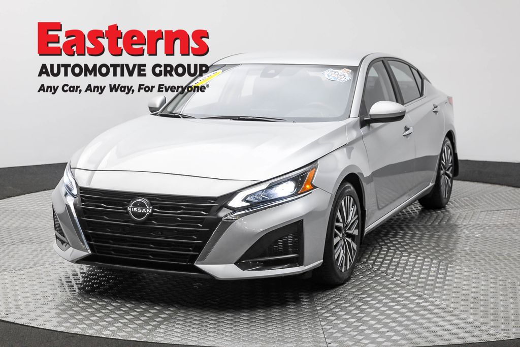 2023 Nissan Altima SV