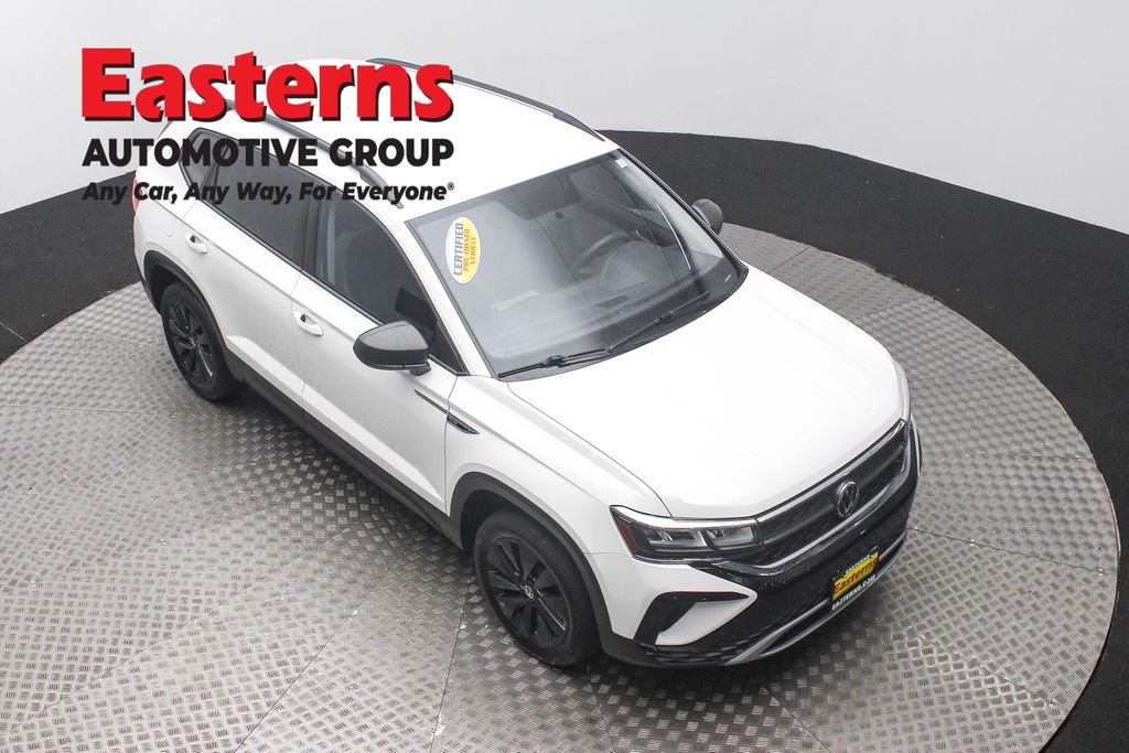 2022 Volkswagen Taos S photo 3