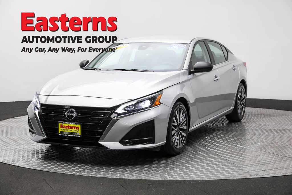 2024 Nissan Altima SV