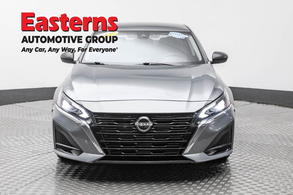 Used 2024 Nissan Altima 2.5 SV Sedan