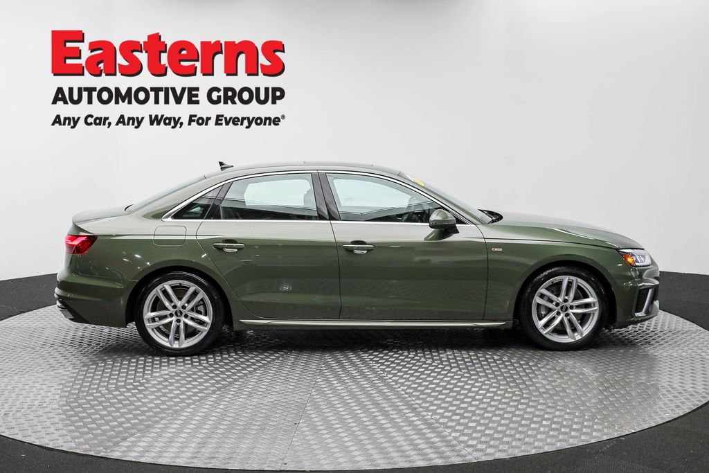 2024 Audi A4 45 S line Premium Plus photo 4