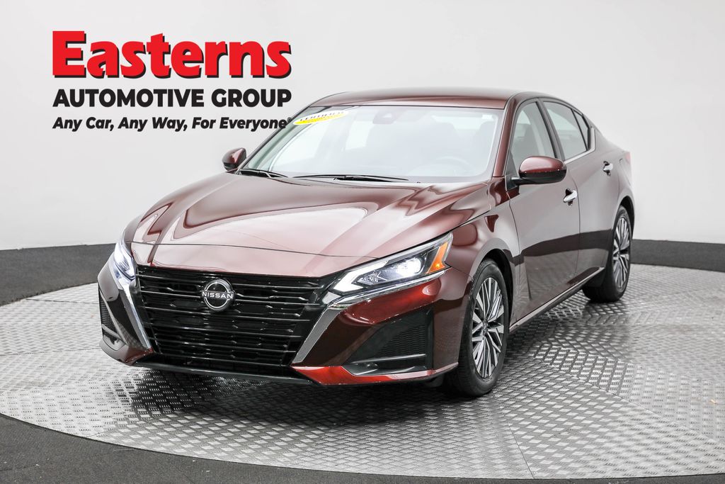 2023 Nissan Altima SV