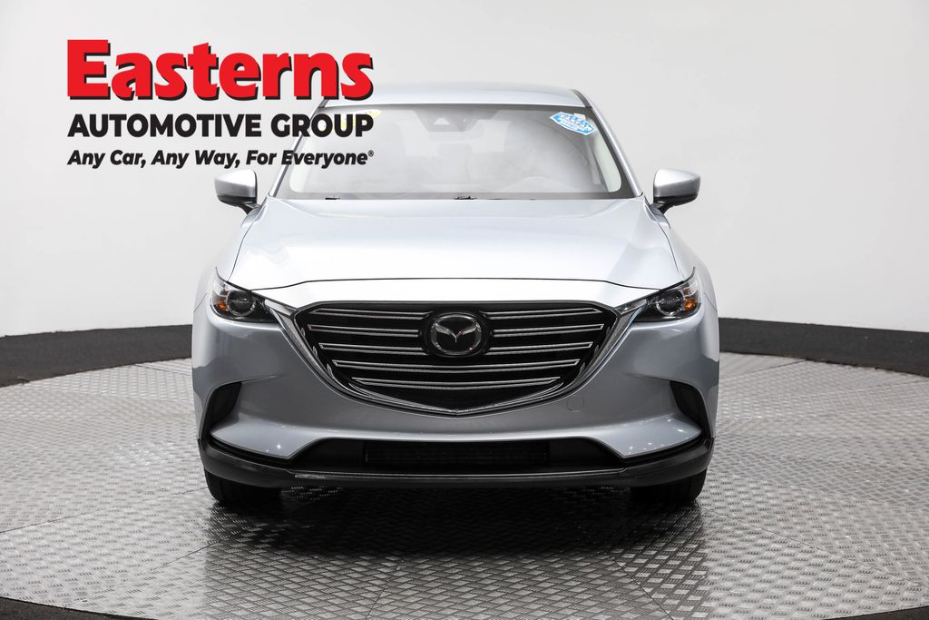 2022 Mazda CX-9 Touring photo 2