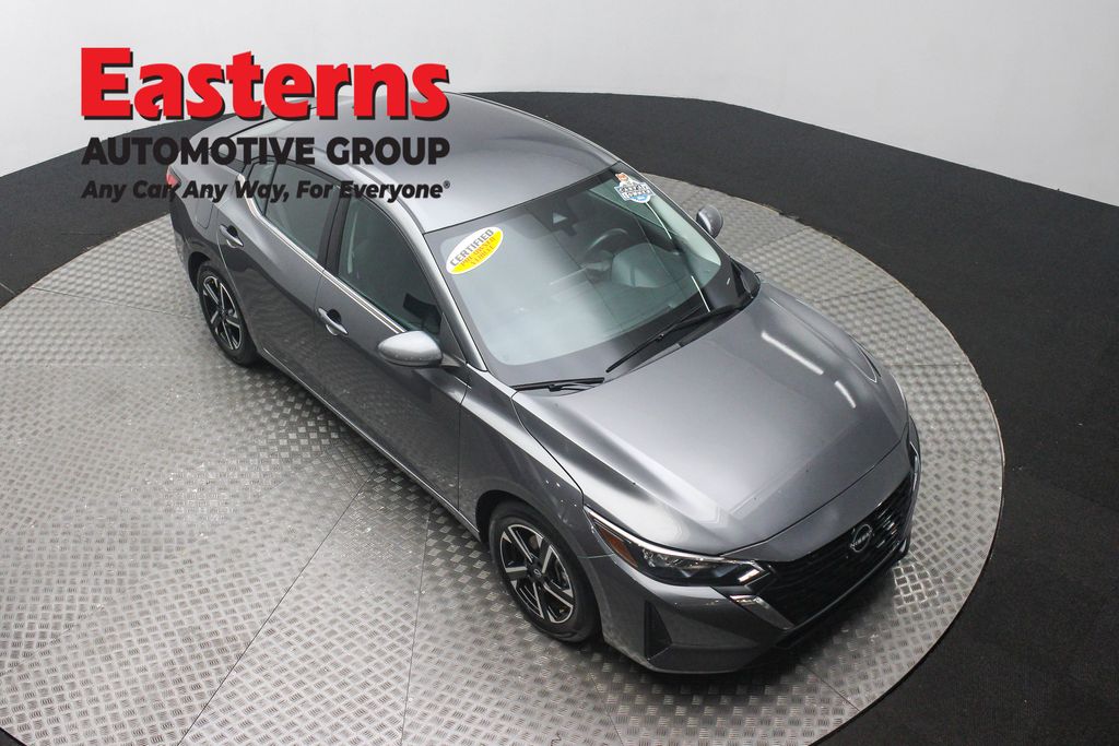 2024 Nissan Sentra SV photo 3