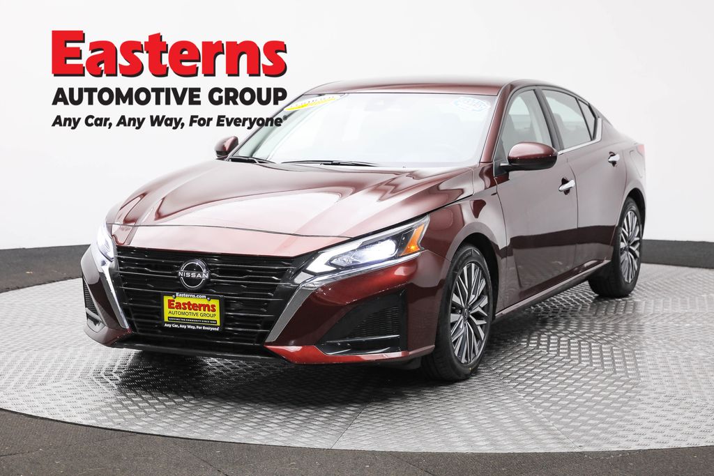 2023 Nissan Altima SV