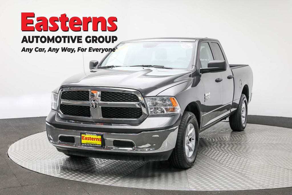 2024 RAM Ram 1500 Classic SLT