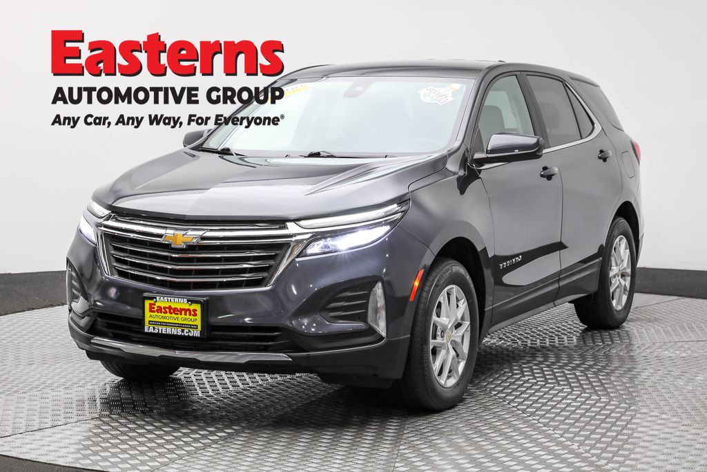 2022 Chevrolet Equinox LT's photo