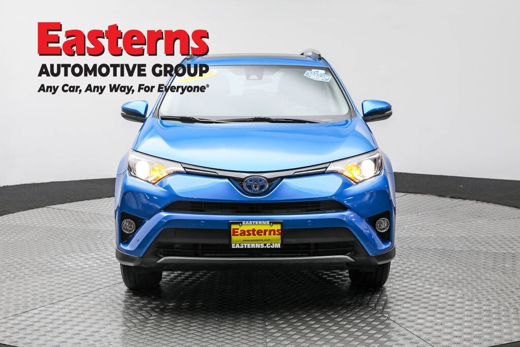 Used 2017 Toyota RAV4 Hybrid XLE SUV