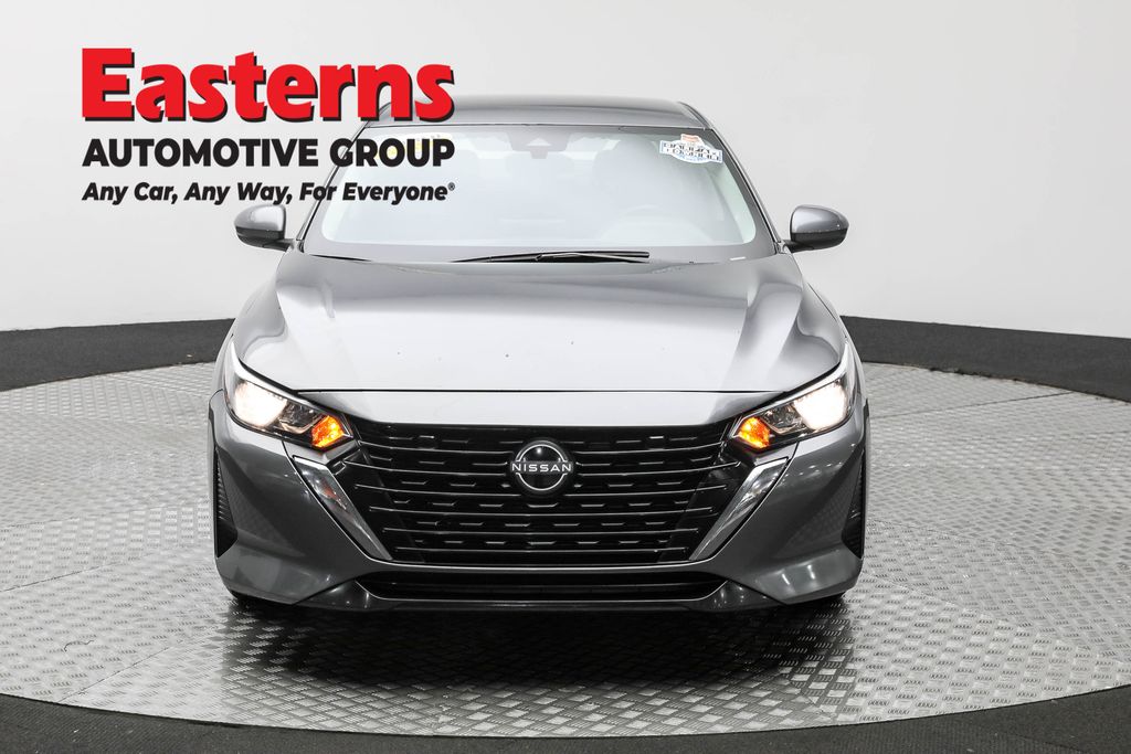 2024 Nissan Sentra SV photo 2