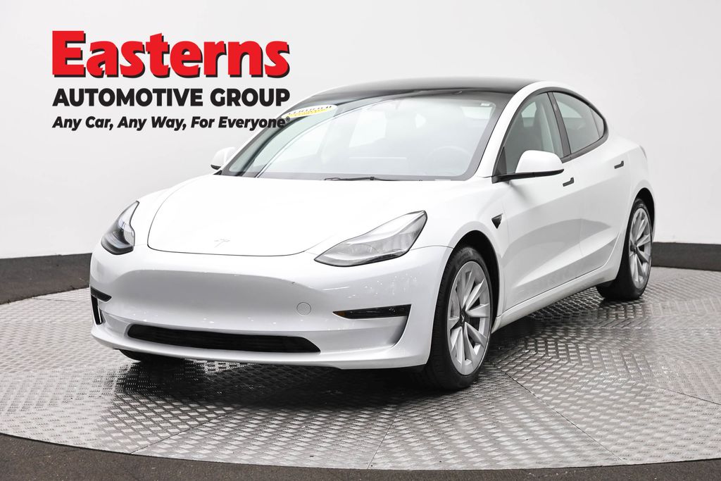 2023 Tesla Model 3 -'s photo