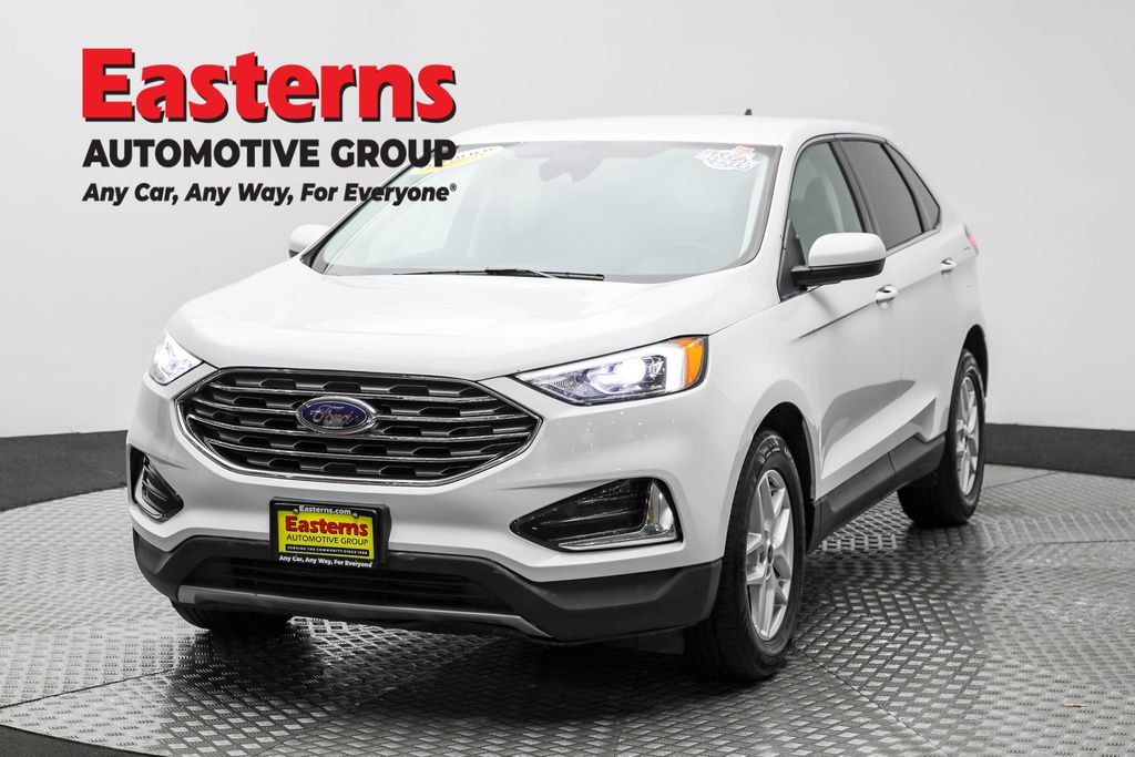 2022 Ford Edge SEL's photo