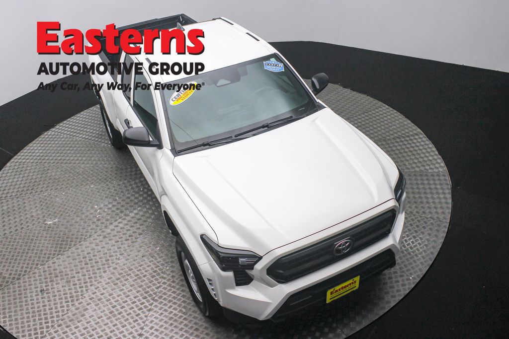 2024 Toyota Tacoma SR photo 3