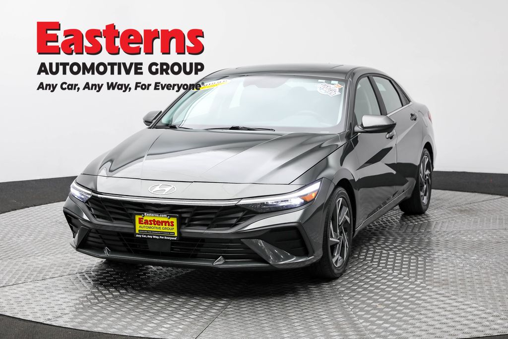 2024 Hyundai Elantra SEL