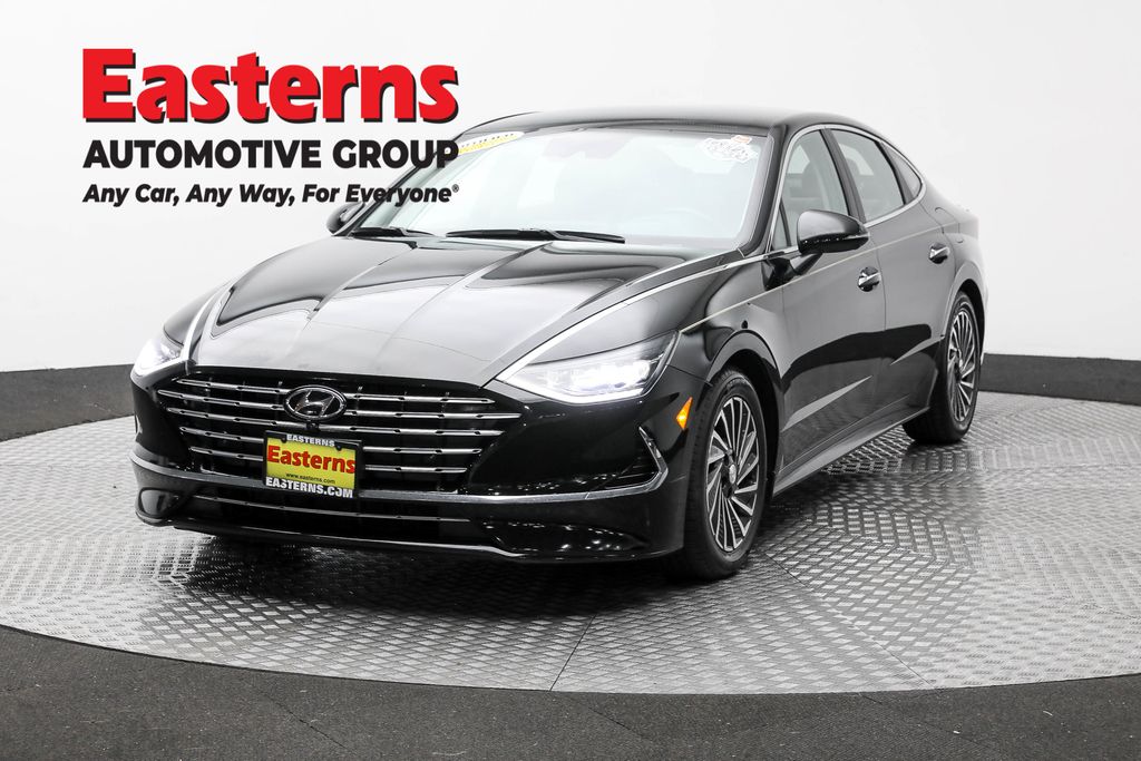2022 Hyundai Sonata Hybrid Limited's photo