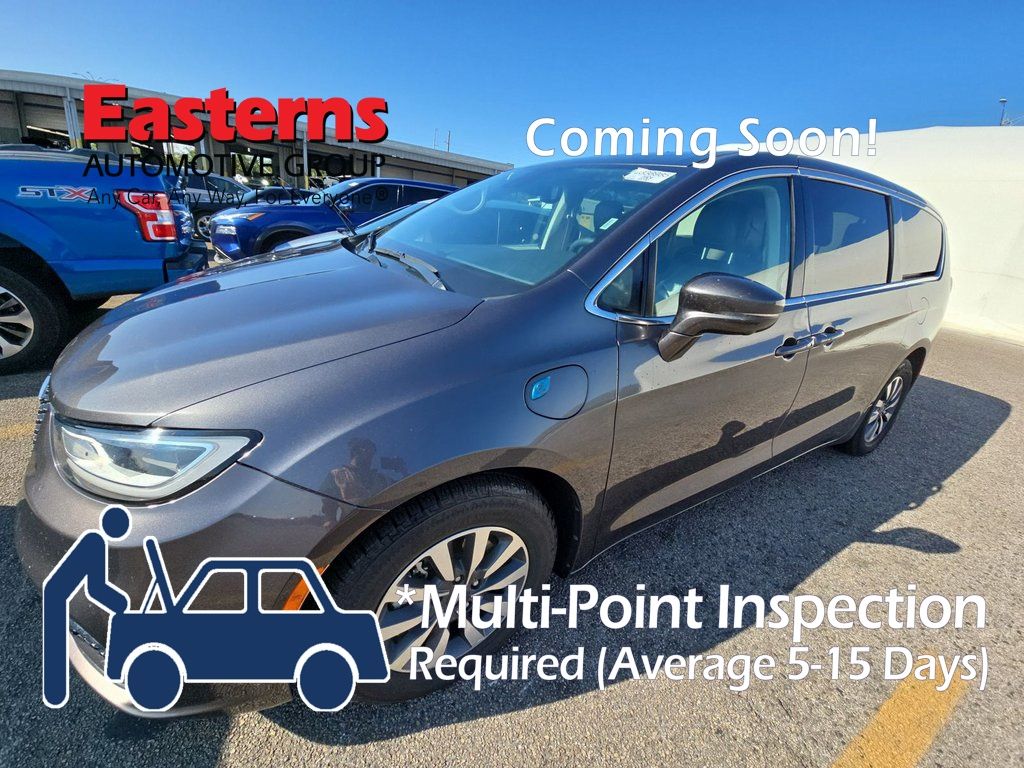 2022 Chrysler Pacifica Hybrid