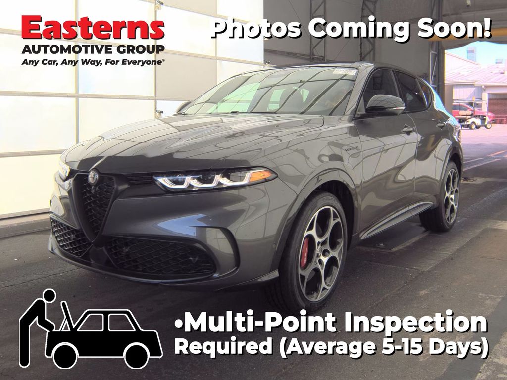 2024 Alfa Romeo Tonale Veloce's photo