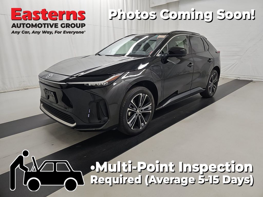 2023 Toyota bZ4X Limited's photo