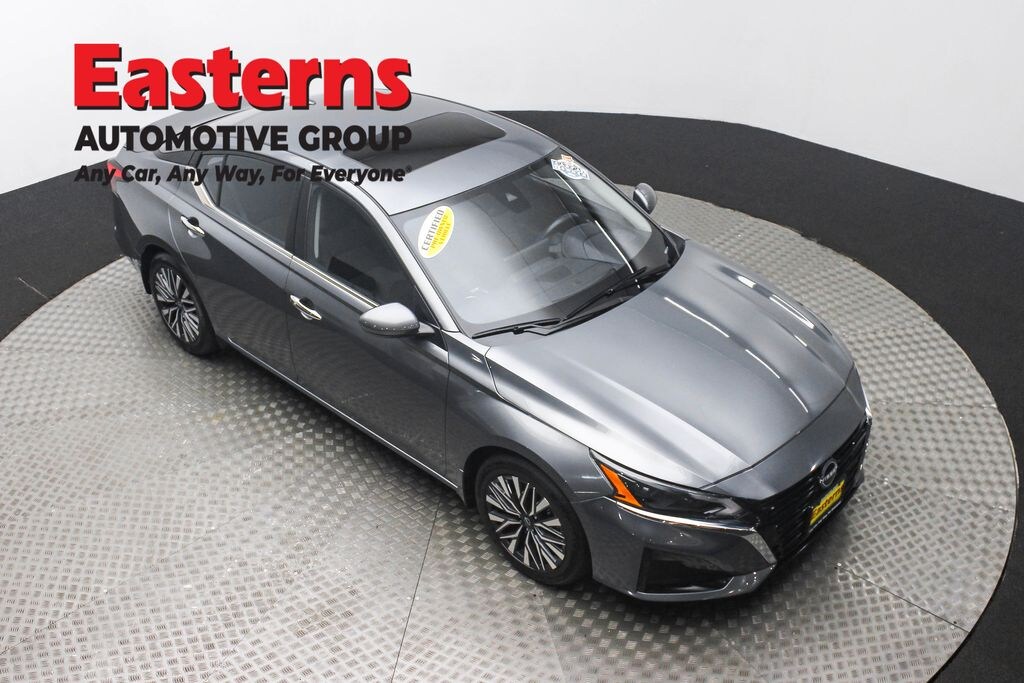 Used 2024 Nissan Altima 2.5 SV Sedan