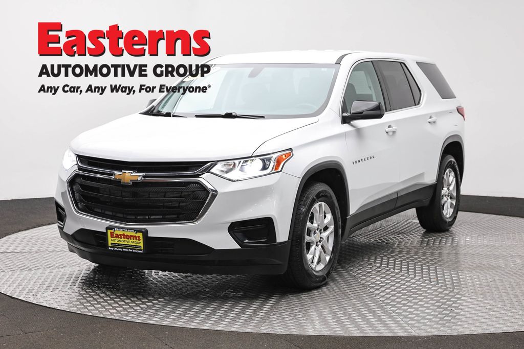 2021 Chevrolet Traverse AWD LS's photo