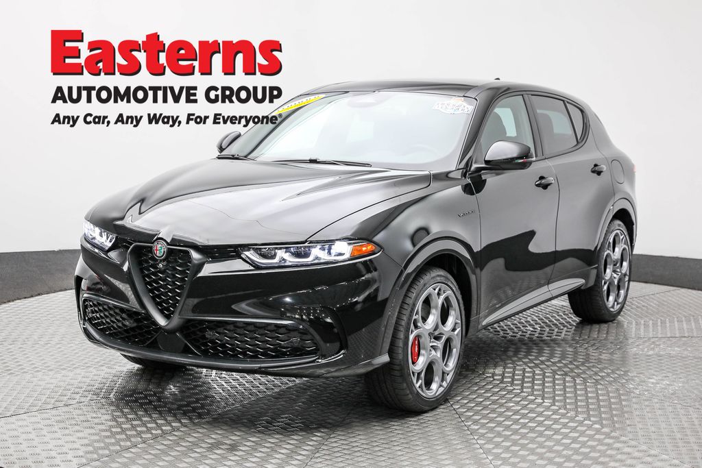 2024 Alfa Romeo Tonale Veloce's photo