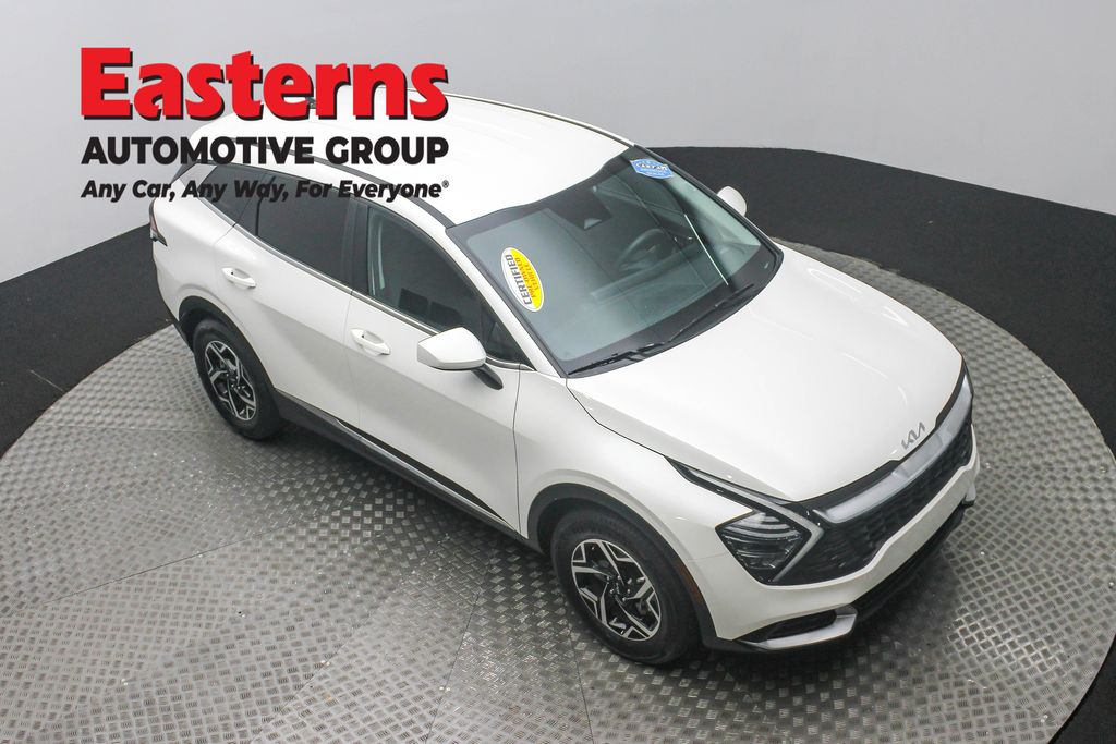 2024 Kia Sportage LX photo 3
