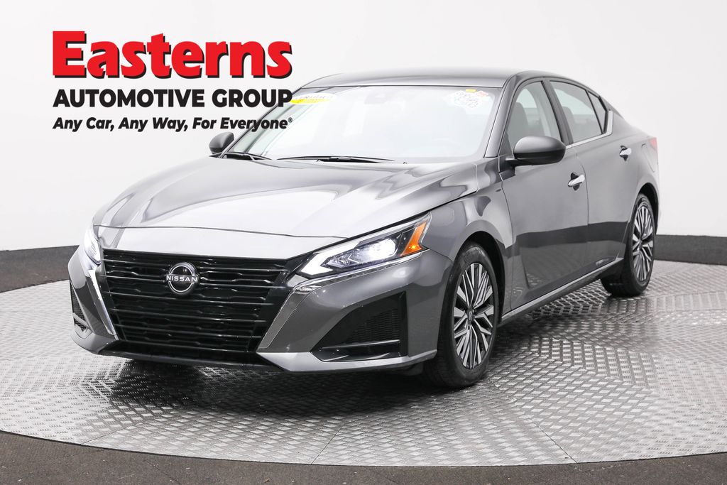 2024 Nissan Altima SV