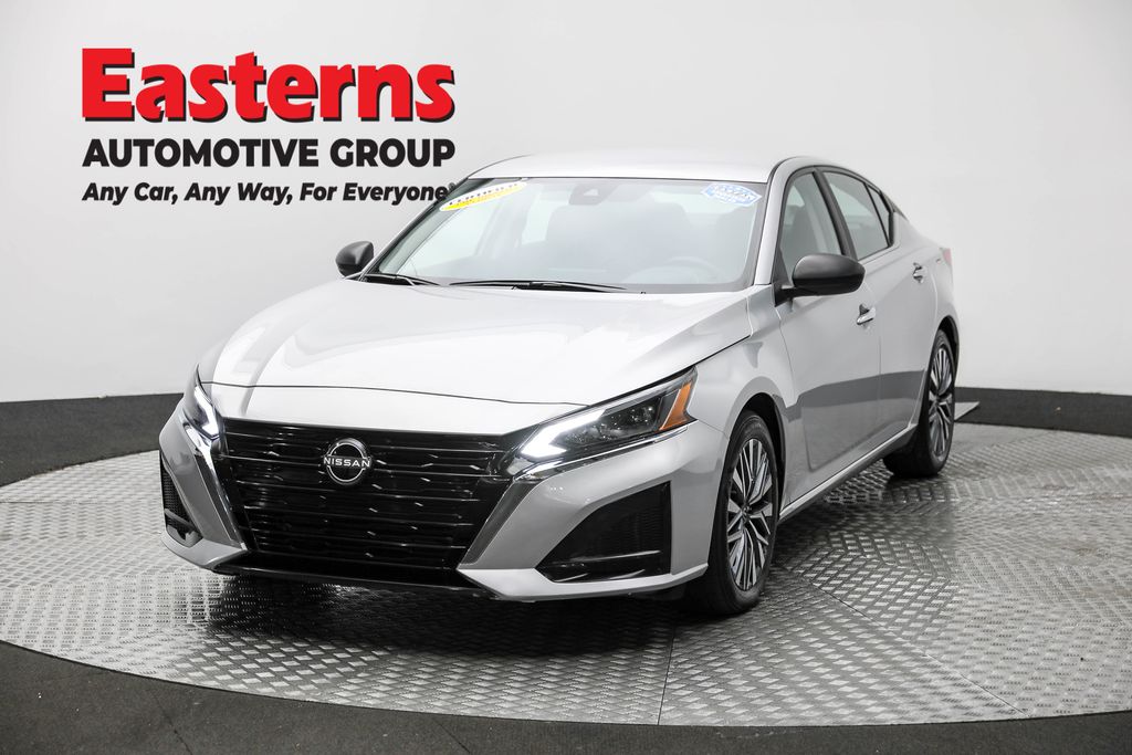 2024 Nissan Altima SV