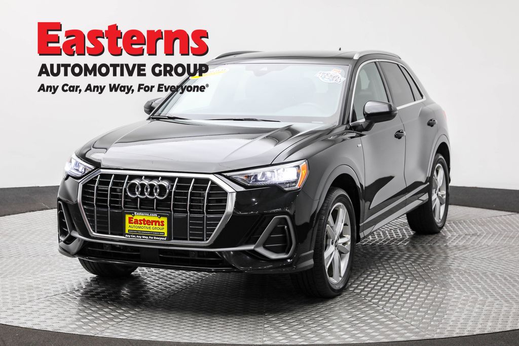 2022 Audi Q3