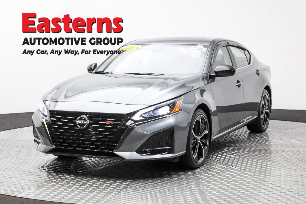 Used 2024 Nissan Altima 2.5 SR Sedan