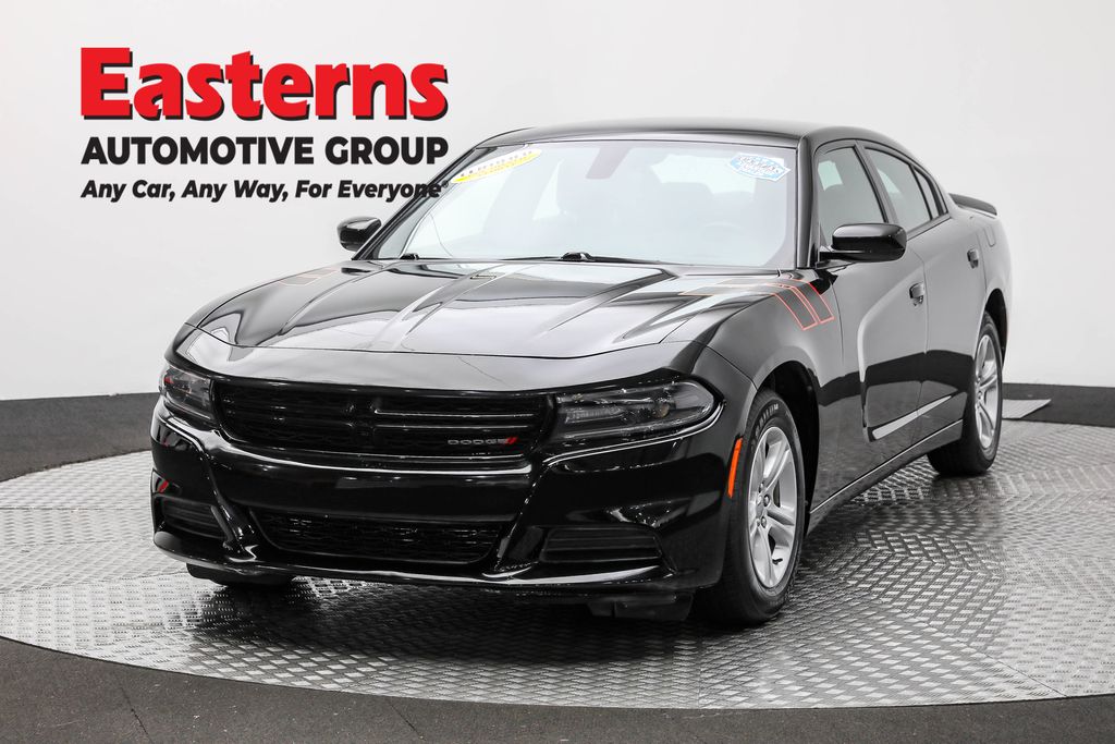 2019 Dodge Charger SXT's photo