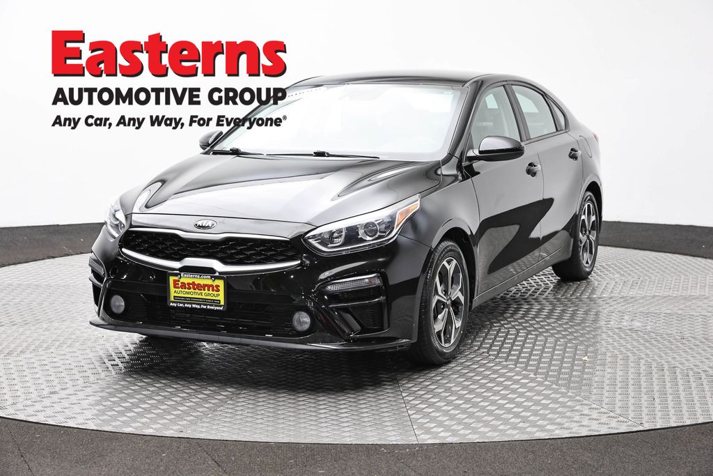 2020 Kia Forte LXS AT's photo