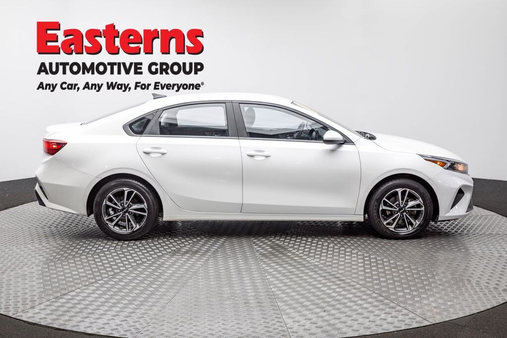 Used 2023 Kia Forte LXS Sedan