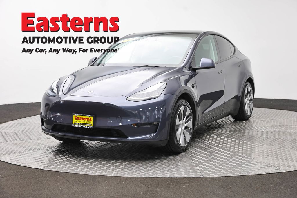 2021 Tesla Model Y Long Range Dual Motor All-Wheel Drive's photo