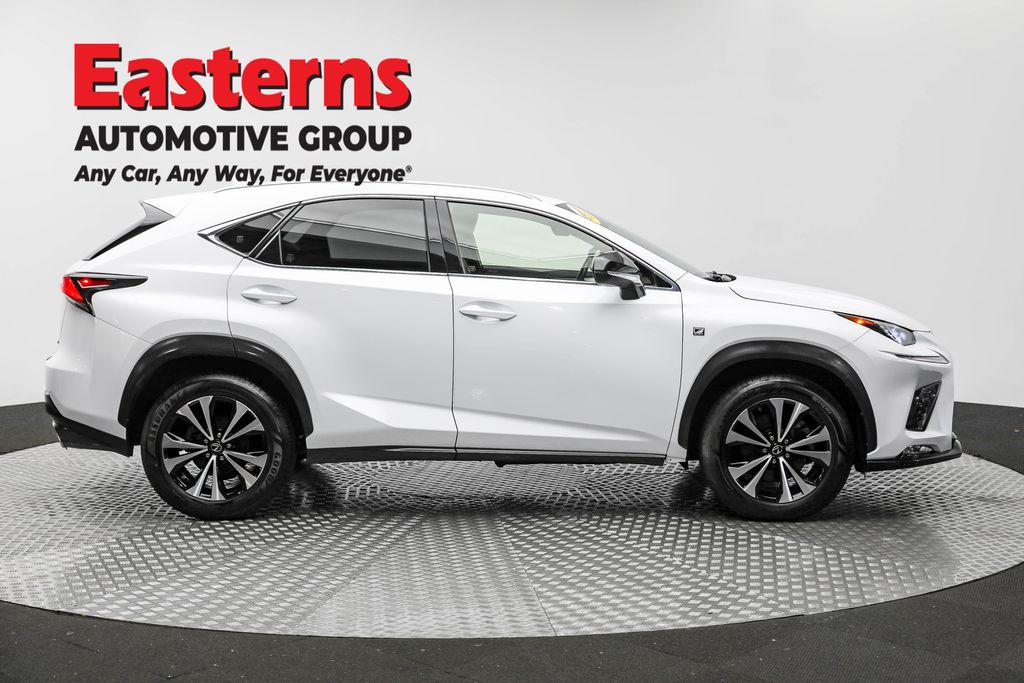 2019 Lexus NX 300 F SPORT photo 4