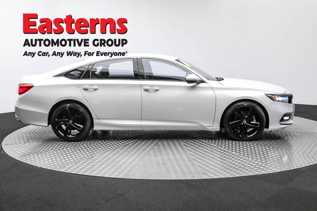 2020 Honda Accord Sport photo 4