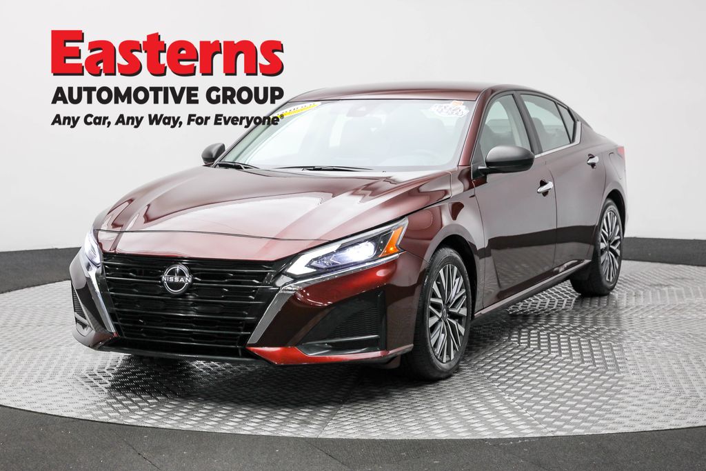2024 Nissan Altima SV