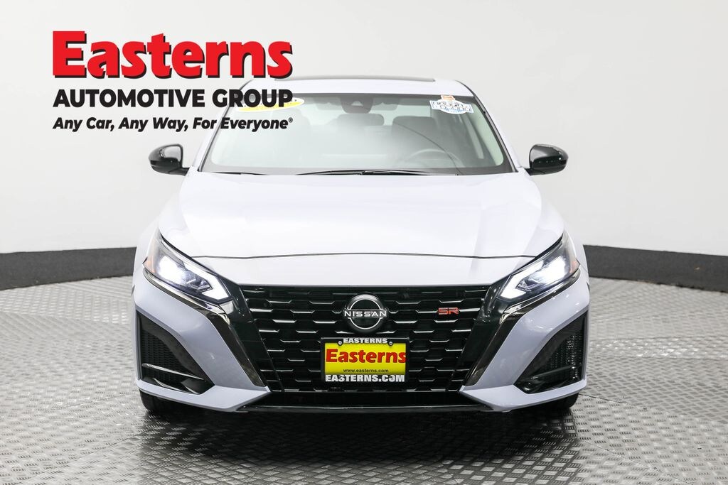 Used 2024 Nissan Altima 2.5 SR Sedan