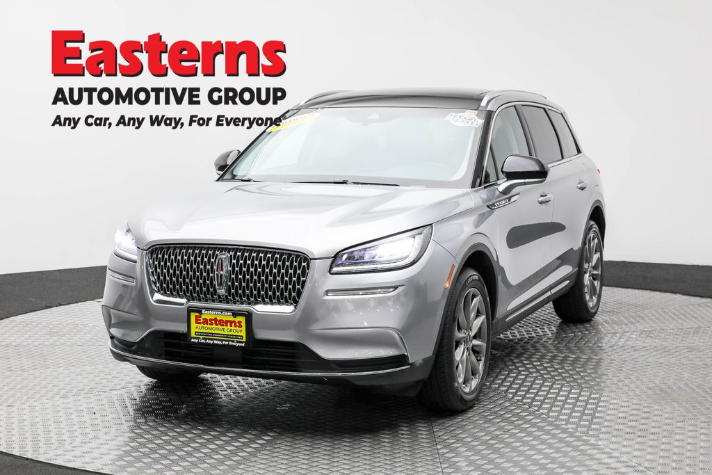 2021 Lincoln Corsair Base's photo