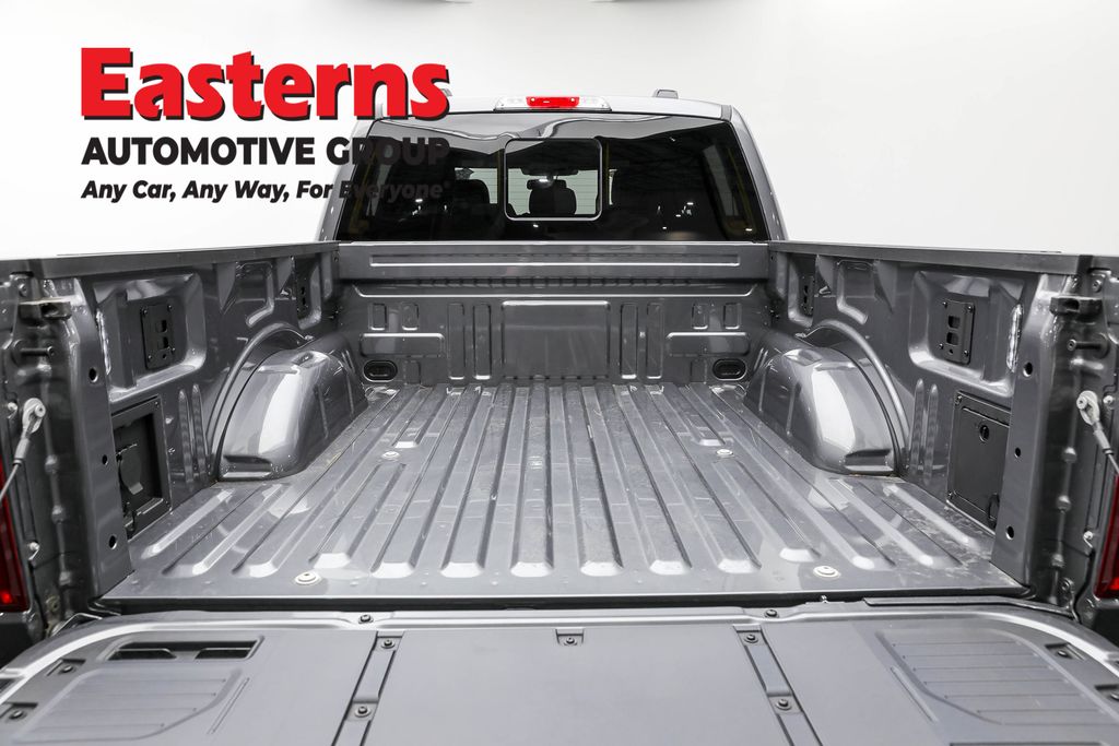 2024 Ford F-150 XLT - Photo 9