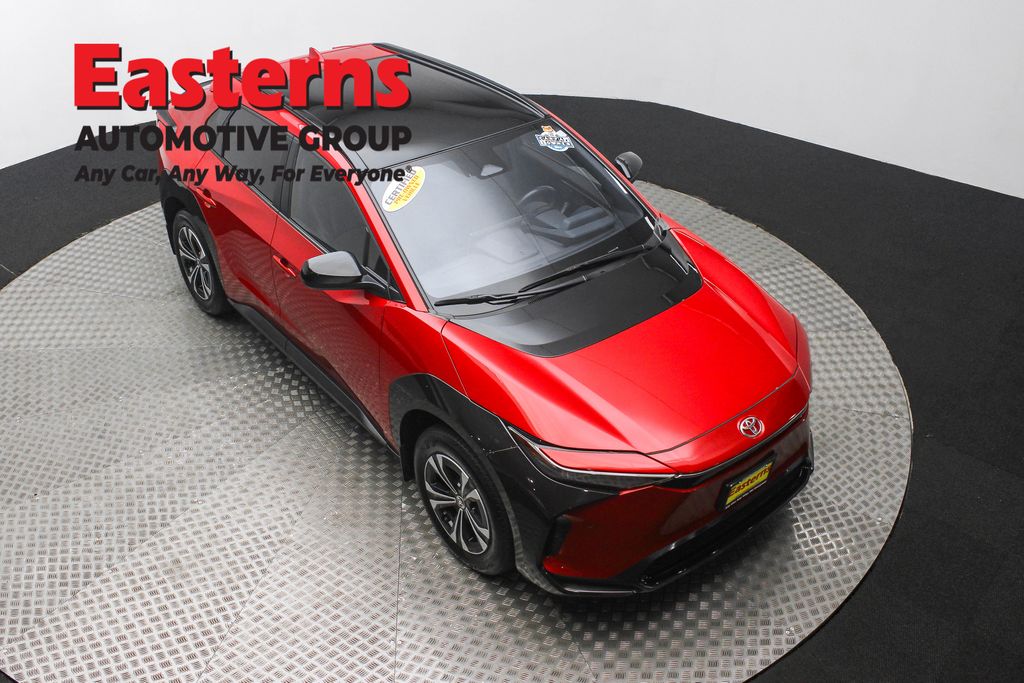 2024 Toyota bZ4X XLE photo 3