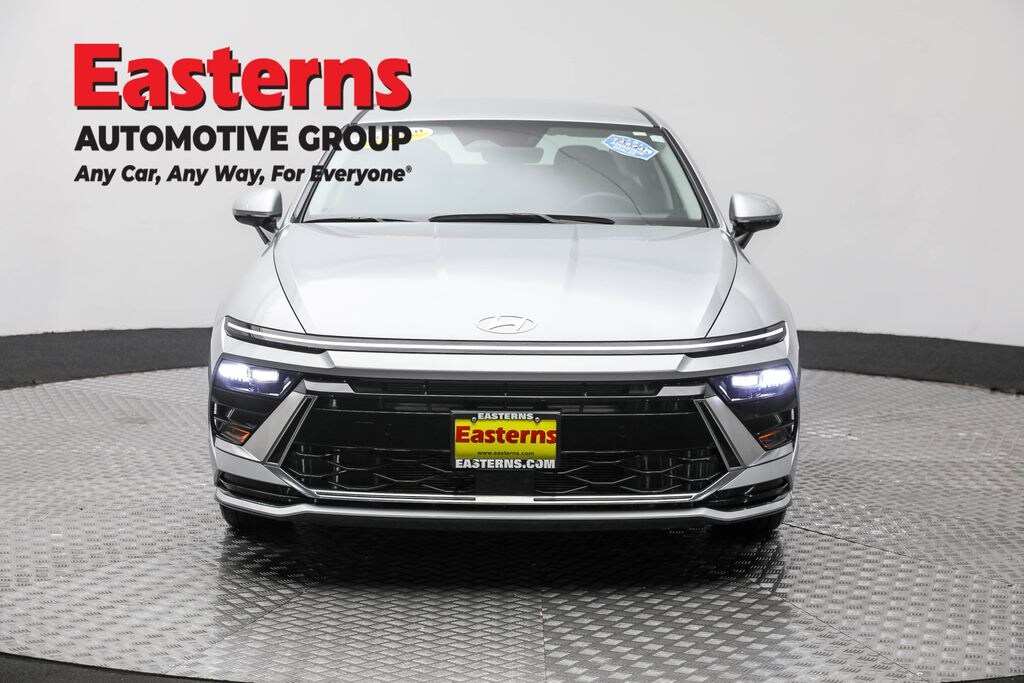Used 2024 Hyundai Sonata SEL Sedan