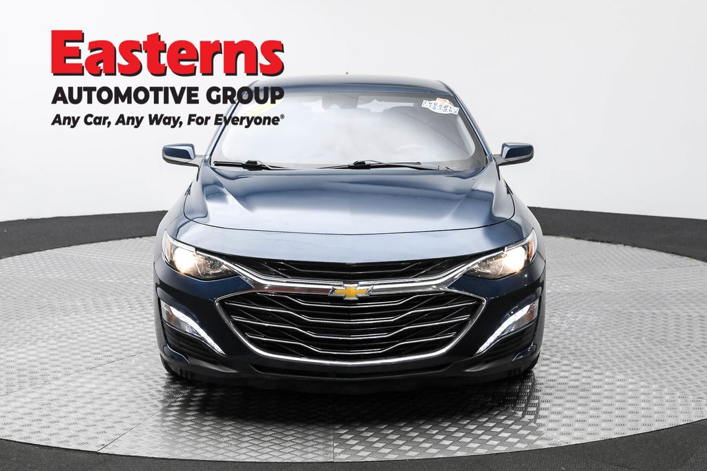 2020 Chevrolet Malibu 1LT photo 2