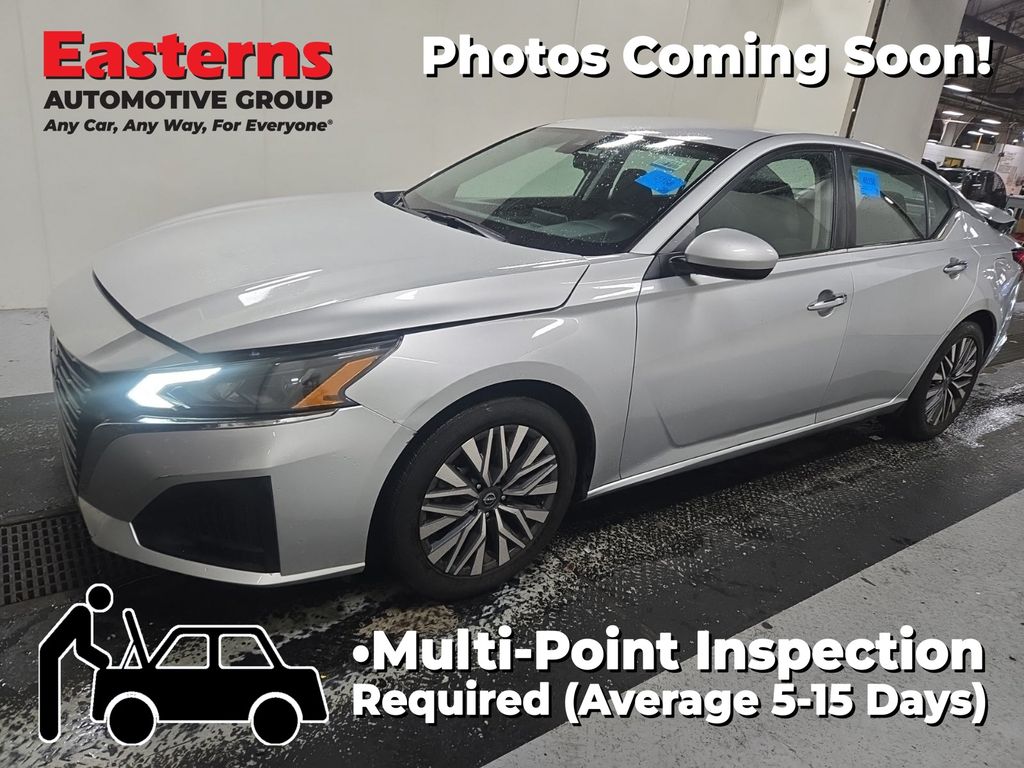 2023 Nissan Altima SV