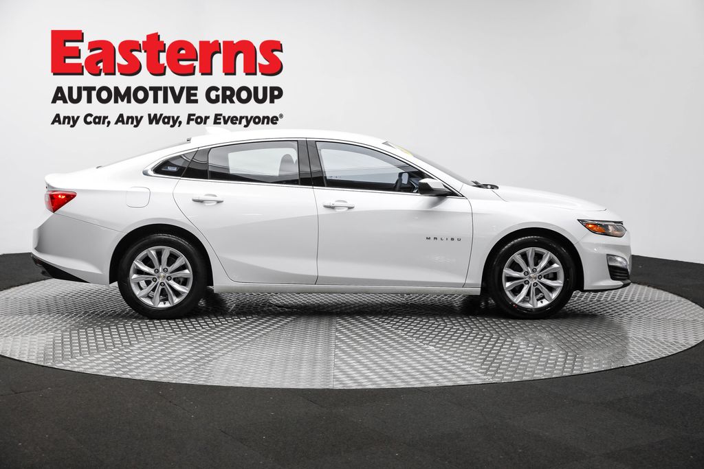 2023 Chevrolet Malibu 1LT photo 4