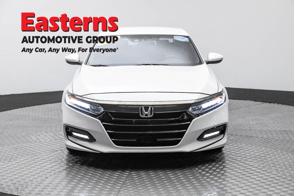 2020 Honda Accord Sport photo 2